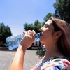 Recomienda SSM que en temporada de calor, se elija agua natural para una hidratación óptima