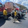 Taxi de Tiripetío es embestido por tráiler en la Morelia-Pátzcuaro; hay 2 heridos