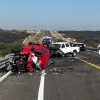 Un muerto y dos heridos graves, tras choque de frente, entre auto y camioneta en La Piedad